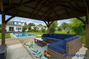 4 Bedroom Pool and Hot Tub Home Near Cleveland - Image 5