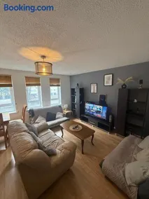 City Centre 2 Bed Apartment - Image 1