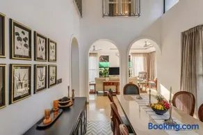 SaffronStays House of Arches - Image 3