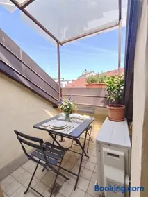 Milano Centro Duomo, Loft con terrazzo, AC, Wifi, Subway - Image 2