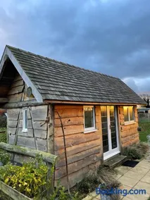 The Hat's Hut - Image 4