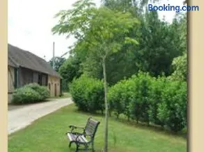Gîte rénové en campagne, 3 ch., terrain 5000m², proche randonnées et Le Mans ! - FR-1-410-161 - Image 1