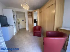 Studio cosy à 500m du port de Fréjus, proche plage et commerces - FR-1-226A-356 - Image 4