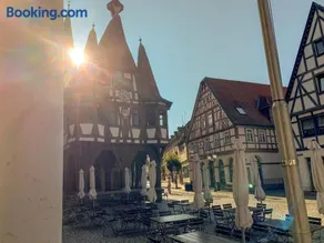 Wohnen am historischen Rathaus - Image 1