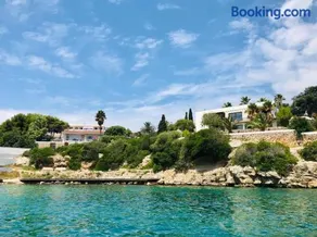 Splendide Villa les pieds dans l'eau dans la baie de Mahon - Image 4