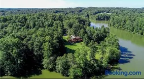 Beacon Hill Lake House - Image 1
