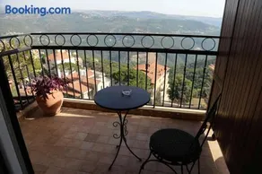 Quartier Suisse Hotel - Image 3