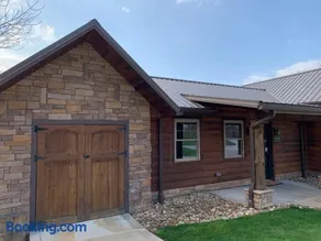 Briarwood Cabin by Amish Country Lodging - Image 3