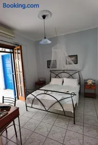 GIALOS Rooms - Image 1