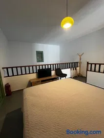 Elaeagnus Apartments - Image 5