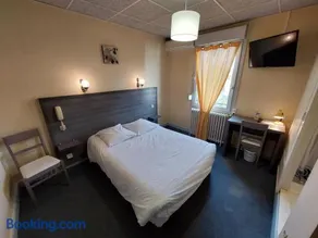 Logis Hotels - Le Saint Clément - Hotel Restaurant - Image 2