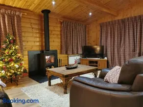 Fern Lodge - Image 2
