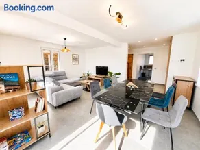 Maison Contemporaine Haut Standing - 4 Chambres, Terrasse, Spa & Espace Vert - Image 1