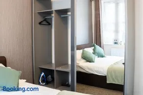 One Bed Apartment Near Liverpool Street - Image 4