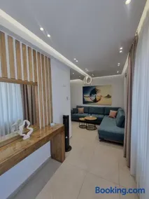 Irides Apartments - Image 2