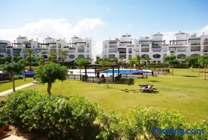 First Floor Apartment Near The Town Centre - AA511LT - Image 1