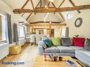 3 Bed in Norwich oc-86387 - Image 3