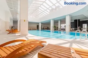 33rd floor luxury apartment spa & fitness - Image 5
