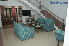 VJ Riverfront Villa - Image 3