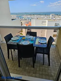 Vue Panoramique sur Bassin,Piscine et terrasse - Image 2