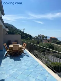 SunSea Apartments Pisciotta - Image 5