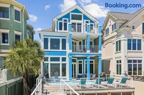 2 Collier Beach- Oceanfront, Dog Friendly , Private Pool, FREE Activities - Image 2