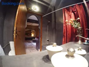 La Rose Du Desert - Image 3