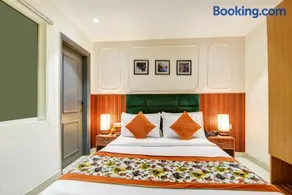 Qotel Comfort IP Residency "Newly Rebuilt 2026" - Near Anand Vihar Railway Station & Preet Vihar - Image 4