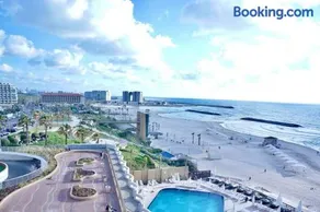 Daniel Hotel - Residence Seaside Luxury Flat - Image 4