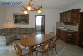 32 fös apartman - Image 3