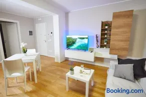 Center Aviano Comfort Suite FREE PARKING WIFI - Image 3