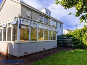 3 Bedroom Home, Peaceful Garden - Image 1