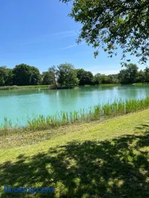 Maison avec piscine et étang, un coin de paradis - Image 2