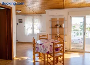 Ferienwohnung mit Terrasse und Pool | Poolblick - Image 3