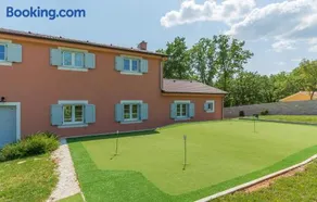 Villa Tre Colonne for 10 persons in Central Istria with 60 m2 private pool, mini golf & sauna - Image 5