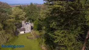 Anne's Grove Miniature Castle - Image 2