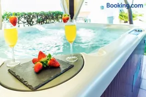 Villa Oliveira - Piscina aquecível, jacuzzi e BBQ, Armação de Pêra - Image 2