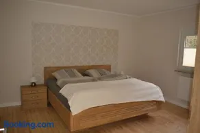 Kinderfreundliche tolle Wohnung mit Grill, Terrasse und Garten | Haustierfreundlich - Image 5