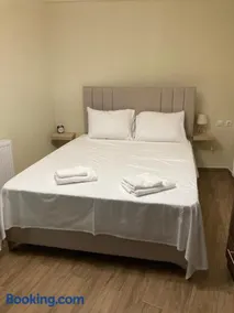 HOTEL ΗΩ (ΞΕΝΩΝΑΣ ΤΣΙΑΧΡΗΣ) - Image 2