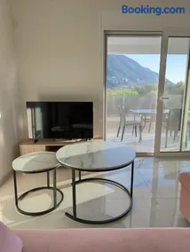 ORZA Apartment - Image 4
