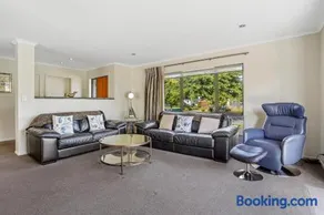 16 Rutherford Crescent - Image 5