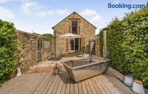 The Old Dairy Retreat - Image 3