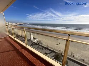 Appartement 2 chambres, centre Les Sables-d'Olonne, balcon, Wifi - FR-1-197-143 - Image 2