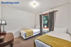 Jamieson Cottages - All Four Cottages - Sleeps 16 - Image 3