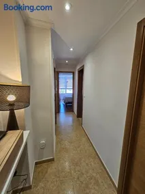 Los Castelos by Urraca Suites Viveiro - Image 3