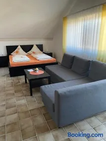 Zimmer in Lautrach - Image 1