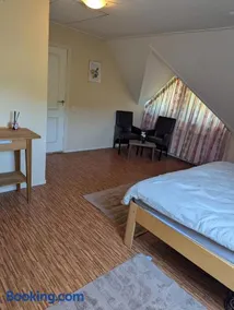 Budgetverblijf met Gedeelde Faciliteiten in Kootstertille - Image 2