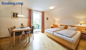 Warsberger Weinhof - Hotel & Weinwirtschaft - Image 3
