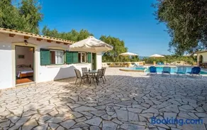 Olympia Paxos Villas & Apartments - Image 5