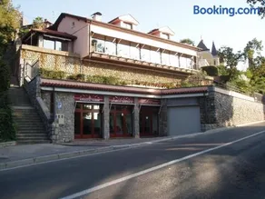 Apartments Villa Vosilla - Image 2